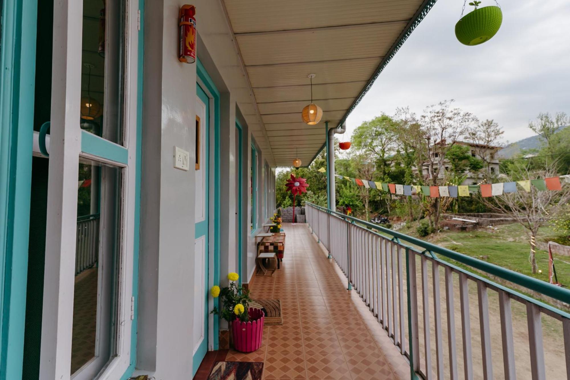 Hotel The Hood Bīr Exterior foto